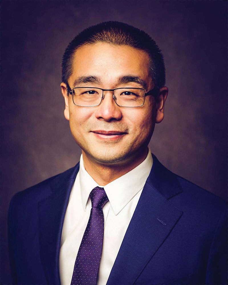 Headshot of Dean Leo Lo