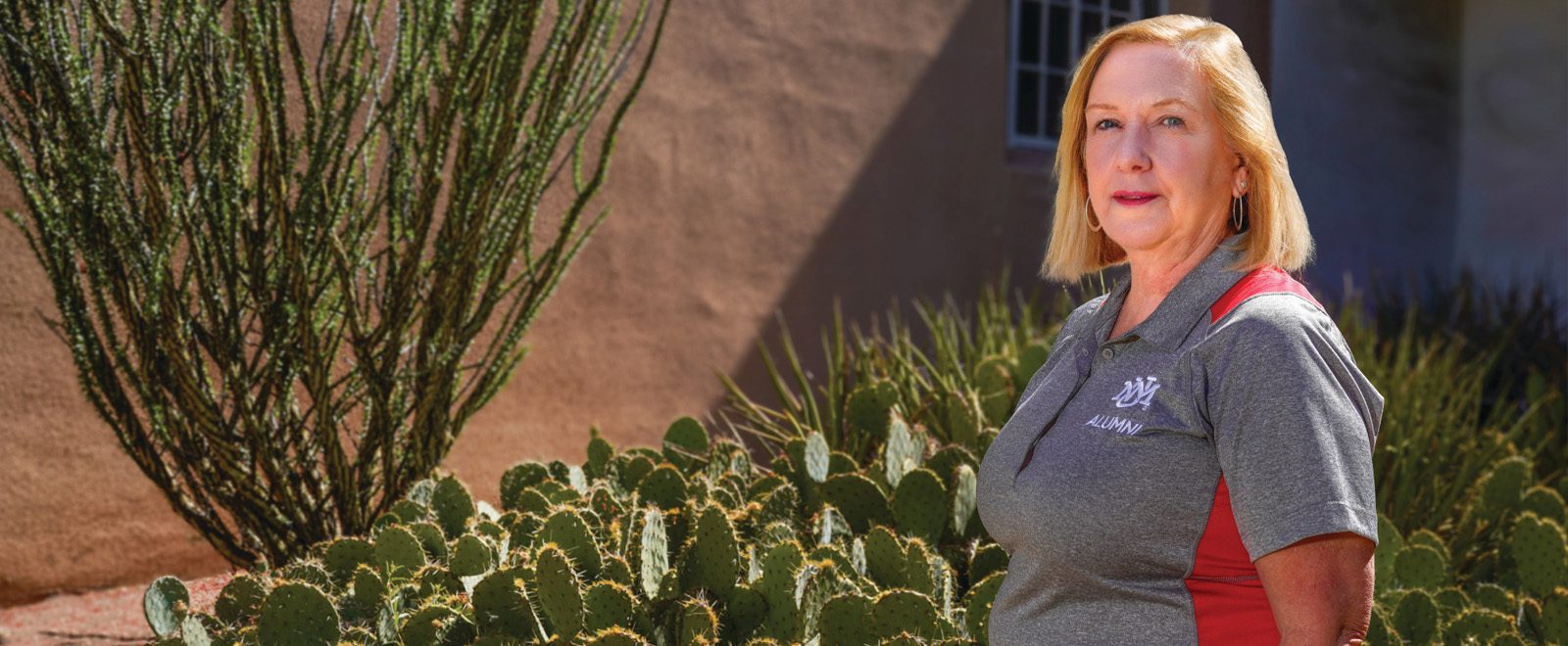 amy-miller-banner Amy Milller outside with cactii in background